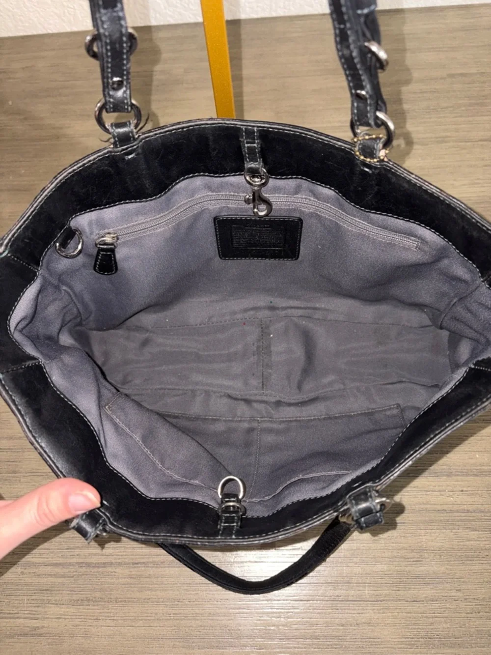 Coach Black Optic Signature Jacquard Tote Bag - Picture 9 of 11